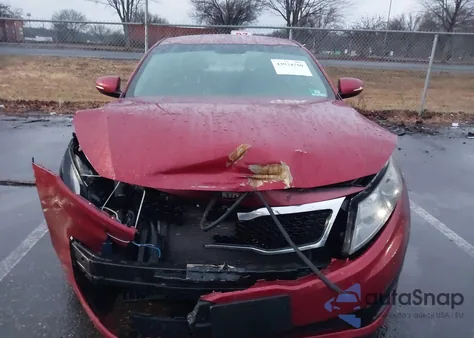 2013 Kia Optima Lx z USA, uszkodzony, nr VIN 5XXGM4A70DG107821